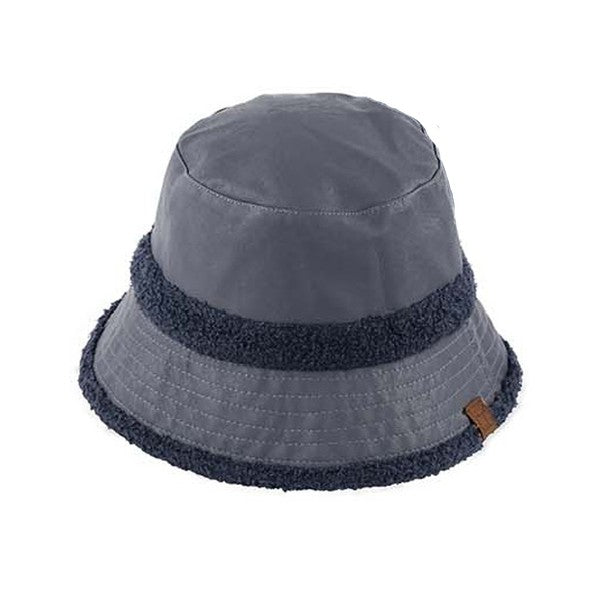 C.C Sherpa Accent Reversible Bucket - Cold Weather